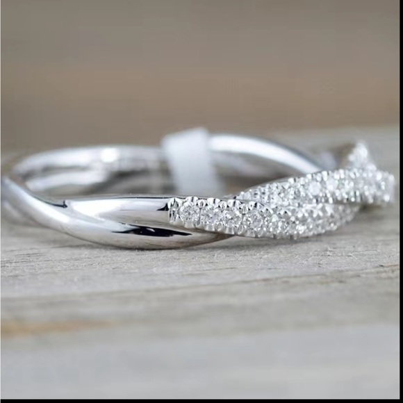 💍 Silver fFlled Dainty Minimalist StyleTwisted Pave Diamond Band - Picture 6 of 17